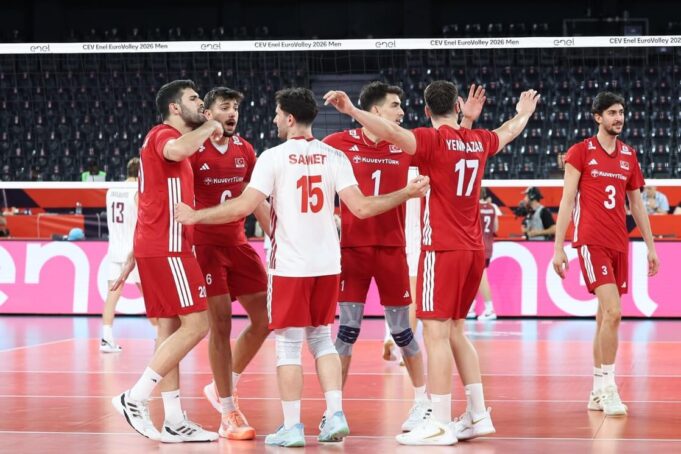 filenin-efeleri-turkiye-letonya-avrupa-voleybol-sampiyonasi Filenin Efeleri Avrupa Şampiyonası’na Veda Etti