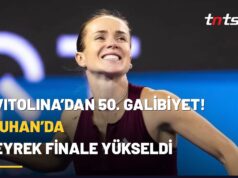 Elina Svitolina’dan Wuhan’da Büyük Başarı! 2026 Sezonunda 50 Galibiyete Ulaştı Elina Svitolina, Wuhan Açık’ta Guo Hanyu’yu 6-1, 6-4 mağlup ederek çeyrek finale yükseldi ve 2026 sezonundaki 50. galibiyetini aldı.